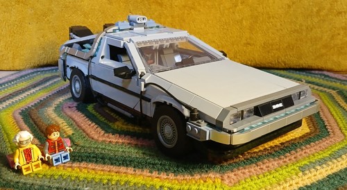 Lego icons back - back, future